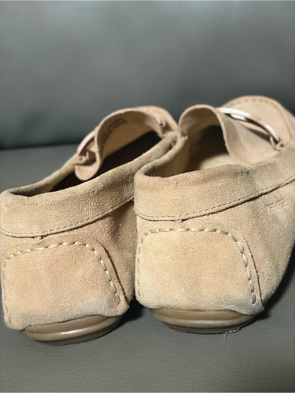 PIERO MASETTI Leather Loafers with Chain Accent - Beige - Picture 8 of 9